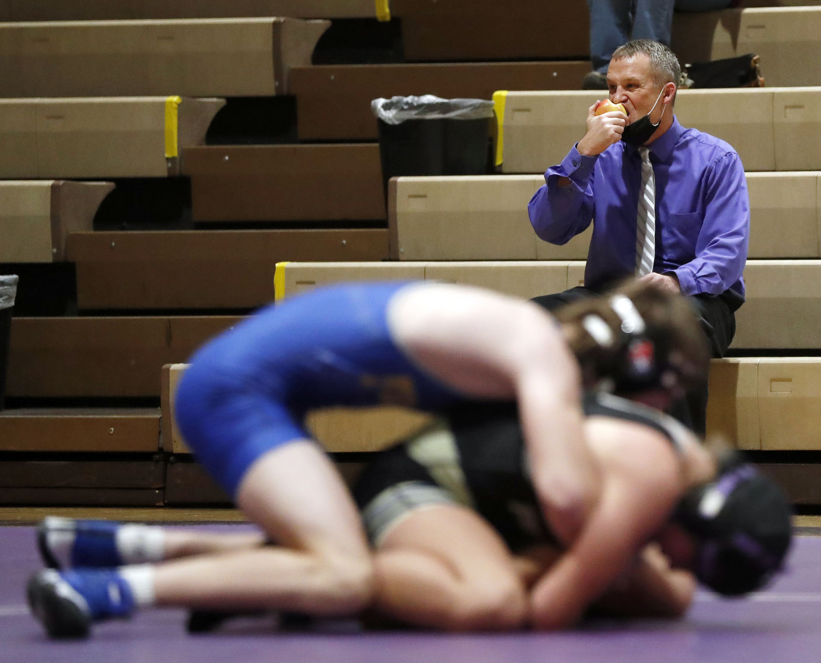 Laurel Wrestling